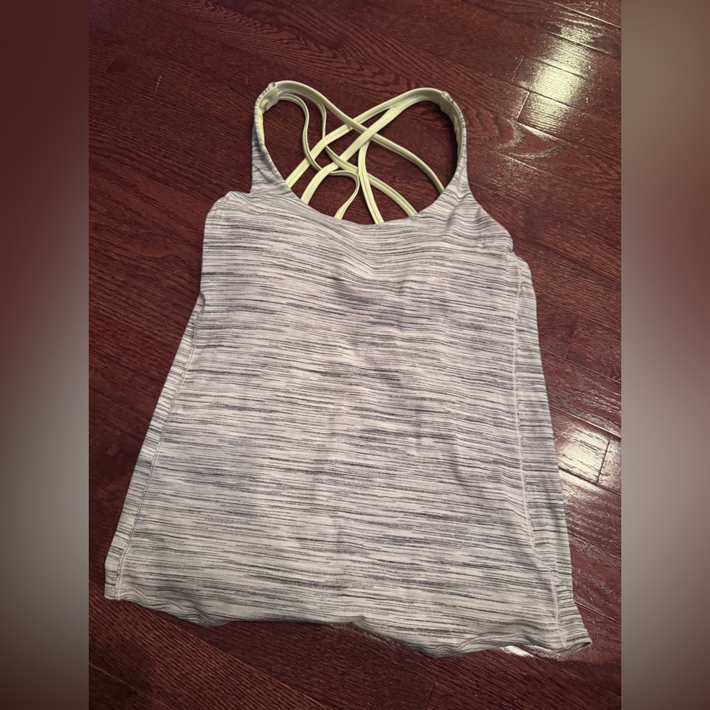 Lululemon 2 n 1 attached sports bra tank